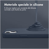 Accezz Liquid Silicone Backcover iPhone 12 Mini Donkerblauw