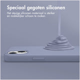 Accezz Liquid Silicone Backcover iPhone 15 Grijs