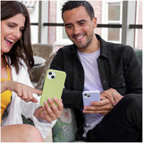 Accezz Liquid Silicone Backcover iPhone 15 Plus Groen