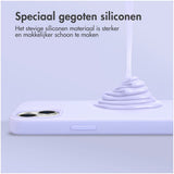 Accezz Liquid Silicone Backcover met MagSafe iPhone 16 Pro Paars